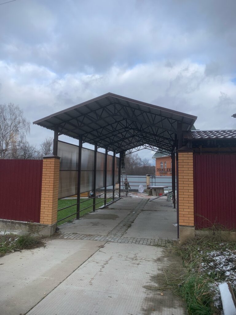 Двускатный навес